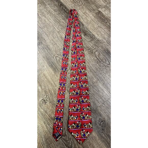 Disney Christmas Necktie Mickey Donald Goofy 100% Silk Classic Festive Holidays - Picture 5 of 6